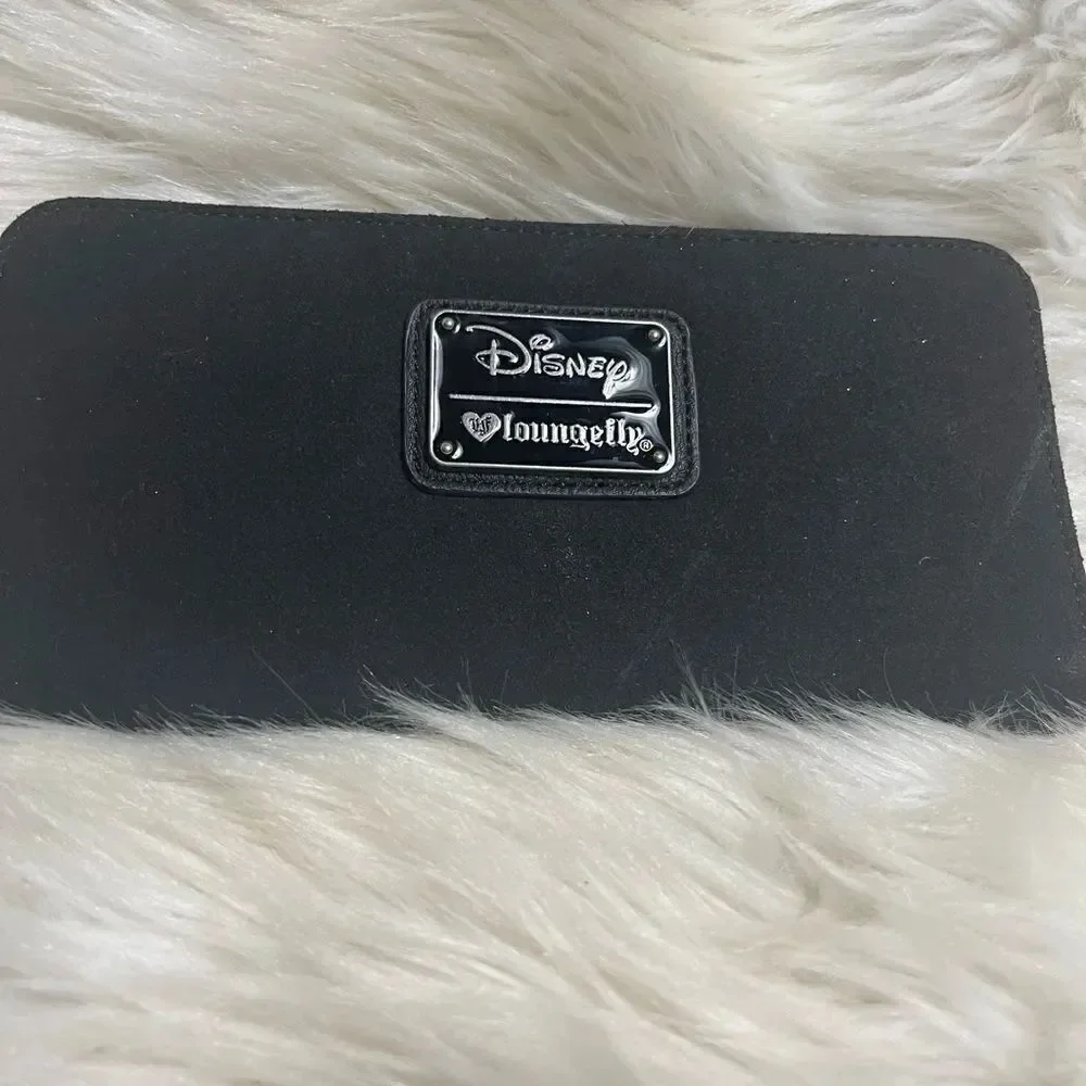 Disney Loungefly Alice In Wonderland Evil Queen Ursula.synthetic Black suede.